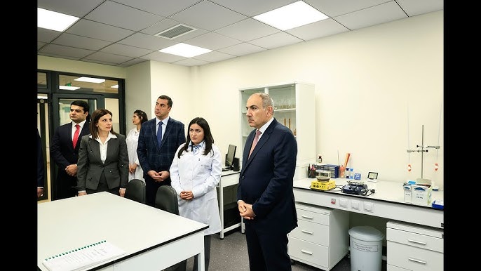 Վարչապետը ծանոթացել է Դեղերի և բժշկական տեխնոլոգիաների փորձագիտական կենտրոնի բարելավված պայմաններին․ տեսանյութ