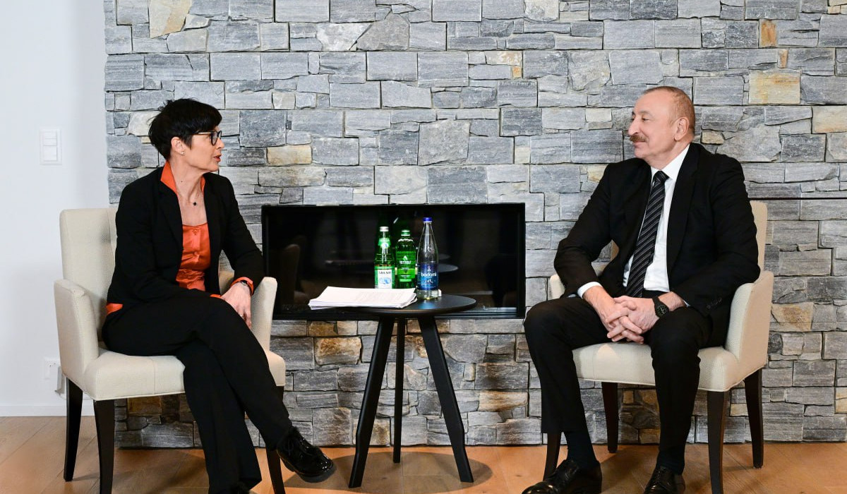 Մարթա Կոսը և Իլհամ Ալիևը քննարկել են Հայաստանի և Ադրբեջանի միջև խաղաղության օրակարգի առաջմղման հարցեր