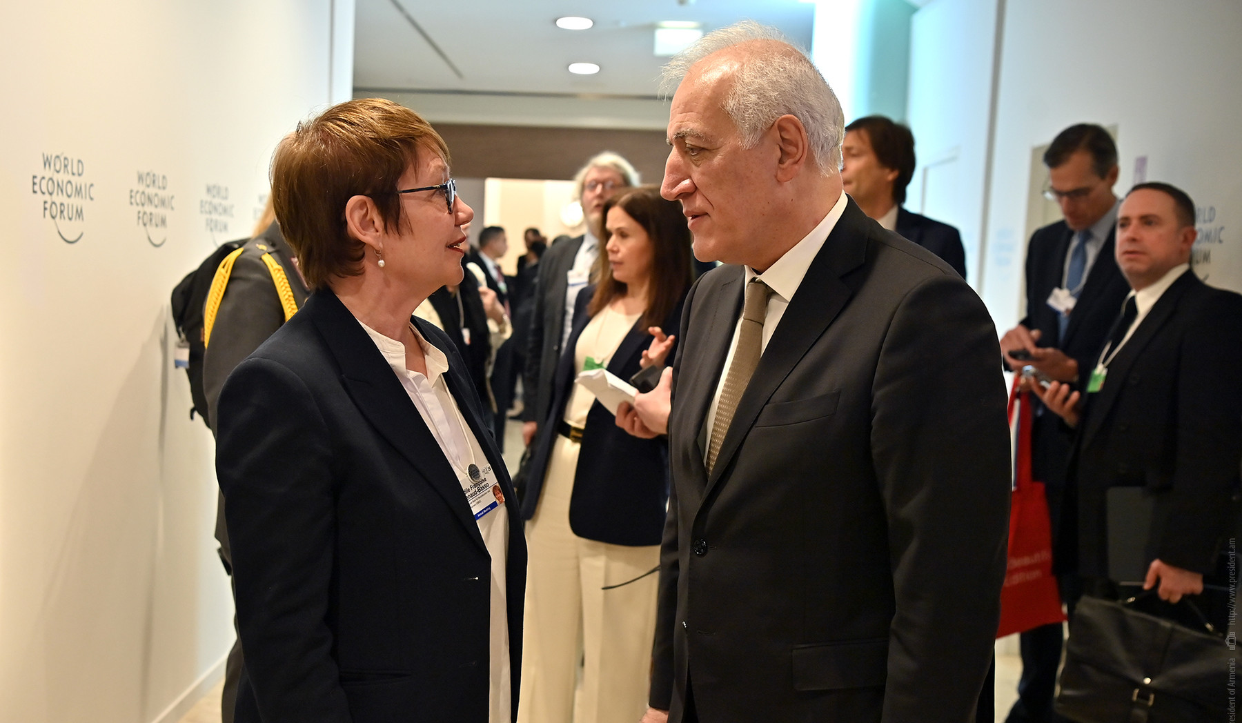 Նախագահը Դավոսում գործընկերների հետ զրույցներում անդրադարձել է տարածաշրջանային և աշխարհաքաղաքական զարգացումներին