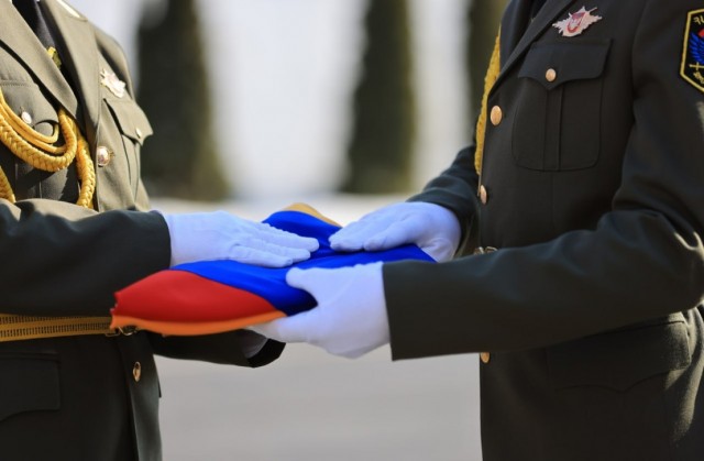 2025-ին գրանցվել է զինծառայողների մահվան 30 դեպք, որից 6-ը՝ ծառայության հետ կապված հանգամանքներում. Նախարար