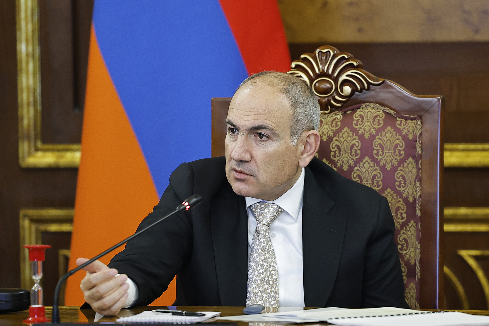 Վարչապետի գլխավորությամբ քննարկվել է միգրացիոն ռազմավարության նախագծի քաղաքացիության կոնցեպտի բաղադրիչը