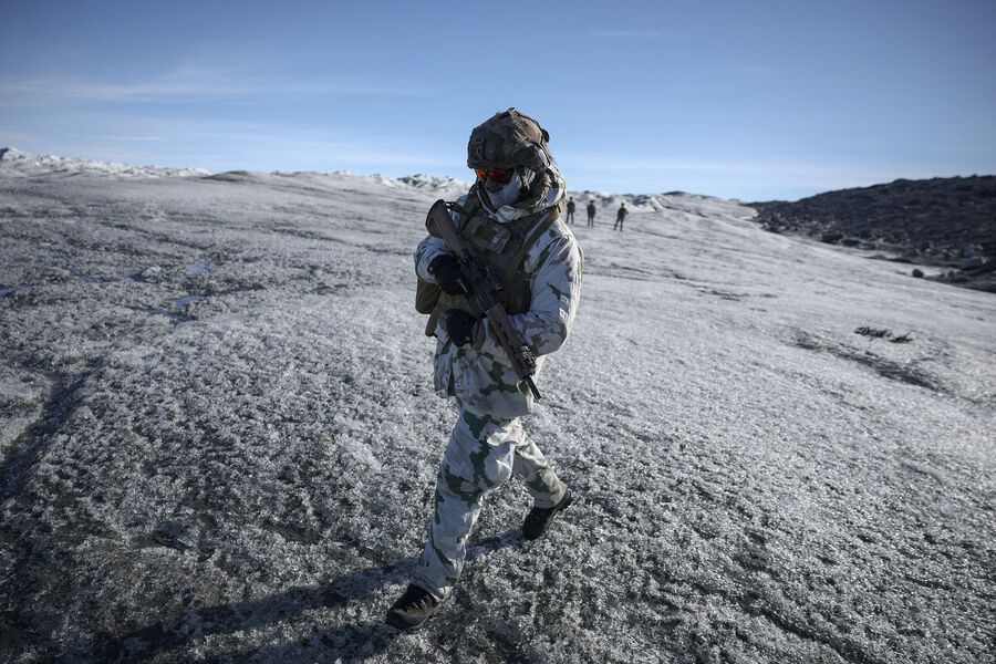 Վռական պատասխան Թրամփին. Լոնդոնը մեկ սպա է ուղարկել Գրենլանդիա. The Independent