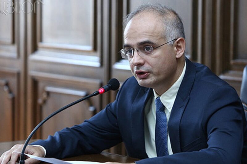 Իրականացված է Ալիեւի գխավոր երազանքը. Ադրբեջանի ուղեւորները և բեռնատարները չեն տեսնի «հայի երես»