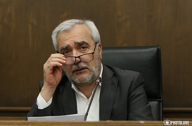 Էդ թյուրիմացությունով զբաղվեք. Ինչ է ասել Անդրանիկ Քոչարյանը Փաշինյանին