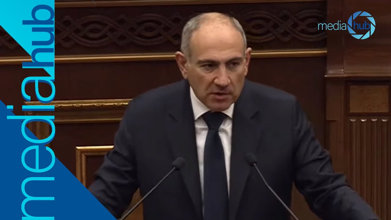 Ինչո՞ւ եք վրեքներս բան անում. Փաշինյան